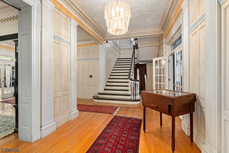 229 Ballantine Pkwy