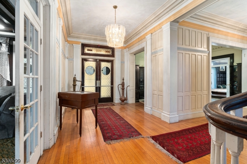 229 Ballantine Pkwy