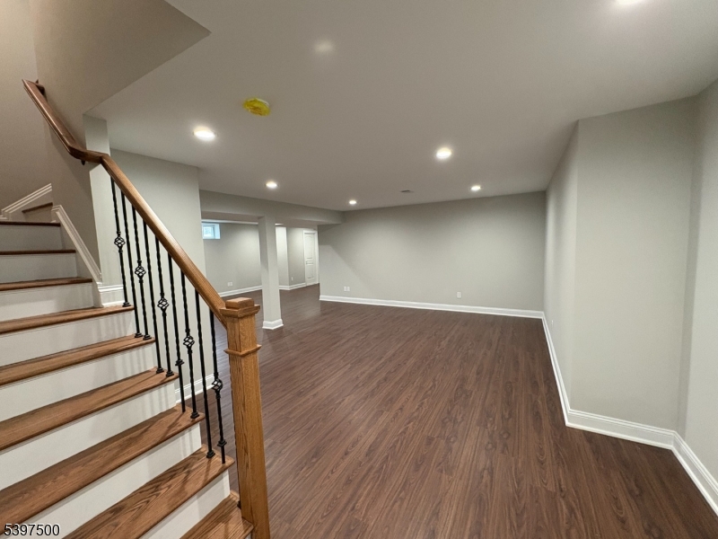 171 Old Bloomfield Ave