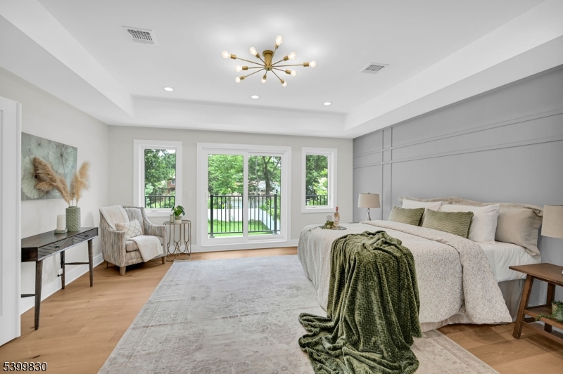 5 Redwood Rd