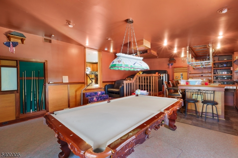 17 Pleasant Pl
