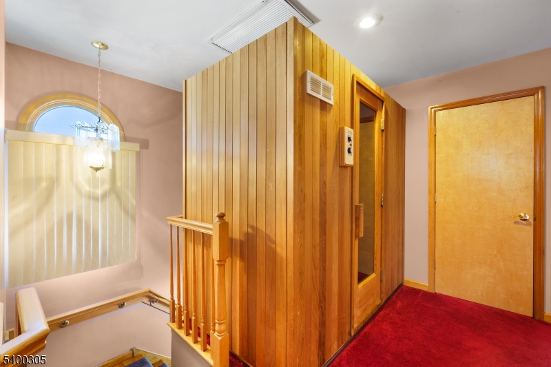 17 Pleasant Pl