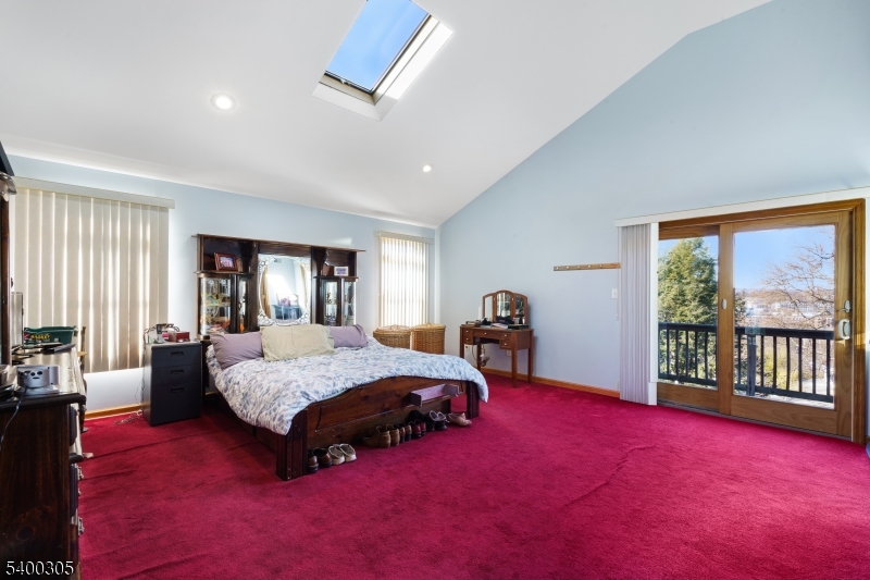 17 Pleasant Pl