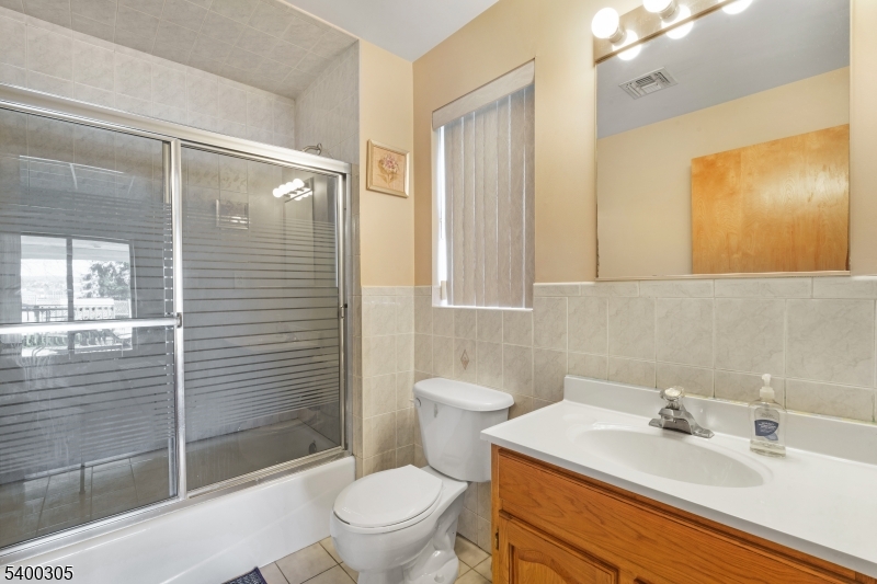 17 Pleasant Pl