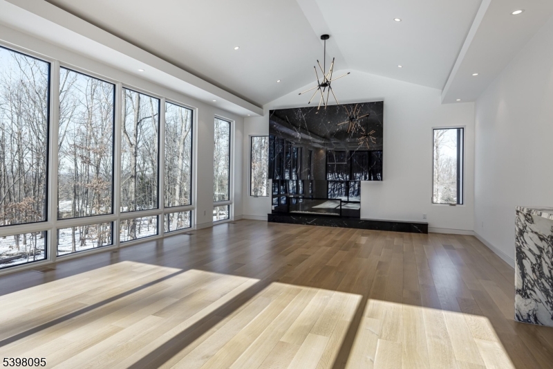 1 Juniper Pointe Trail