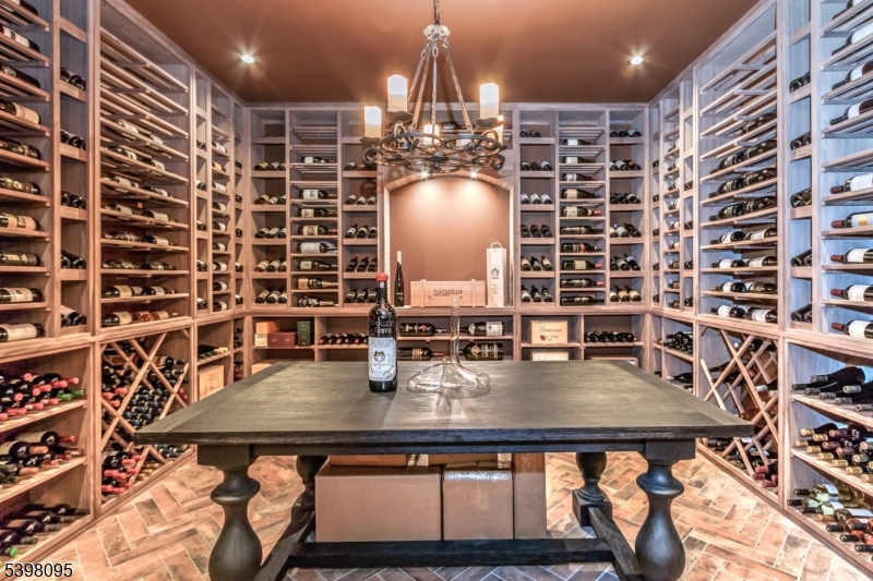 1 Juniper Pointe Trail