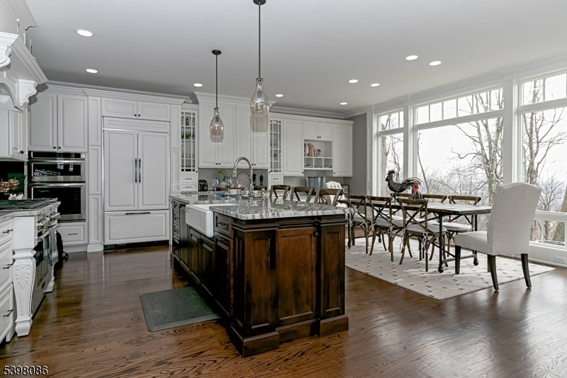 6 Harlow Pointe Cove