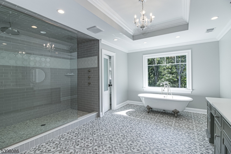 6 Harlow Pointe Cove
