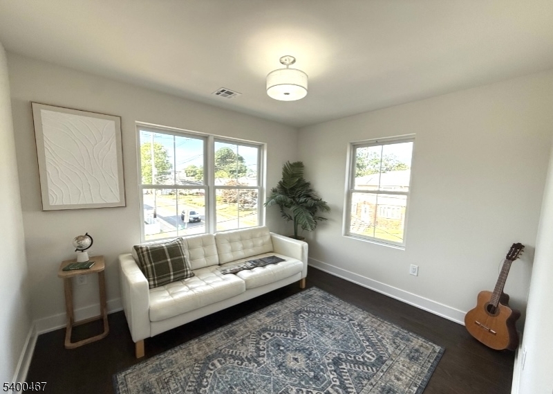 188 Canterbury Ave