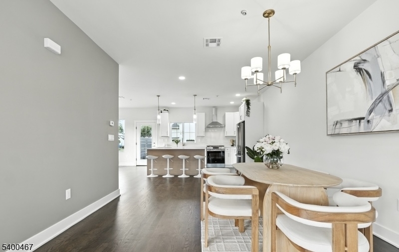 188 Canterbury Ave