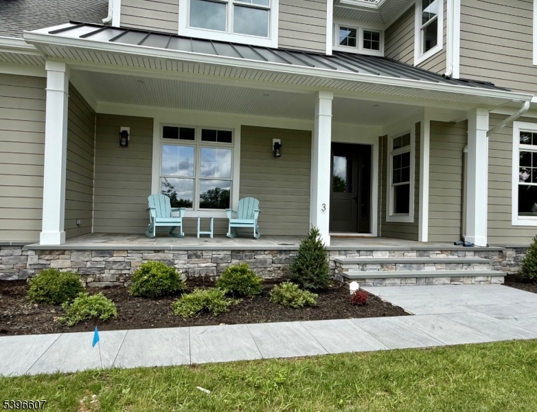 3 Bristol Ridge Rd