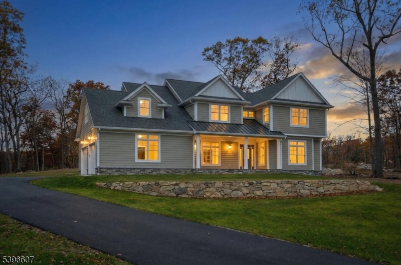 3 Bristol Ridge Rd
