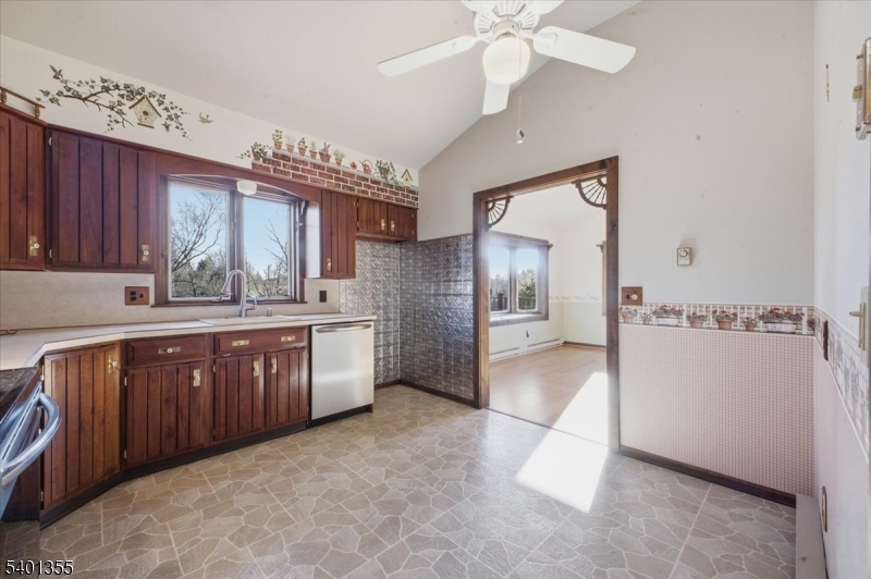 1023 Barley Sheaf Rd