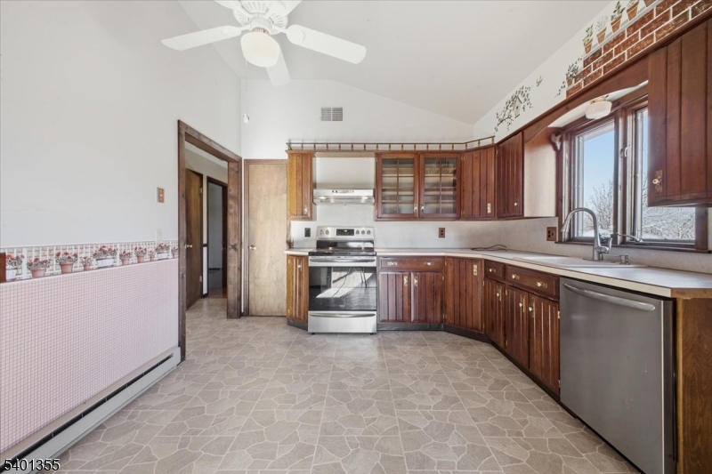 1023 Barley Sheaf Rd