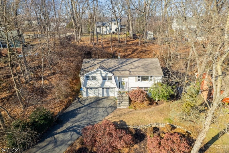 19 Ellsworth Ave