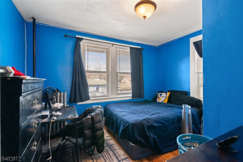 10 Harrison Ave