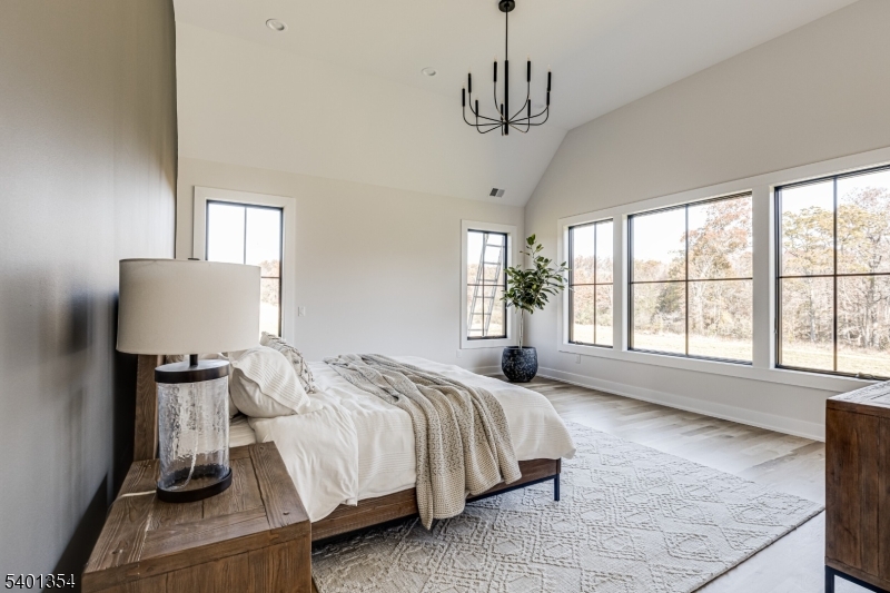 4 Harlow Pointe Cove
