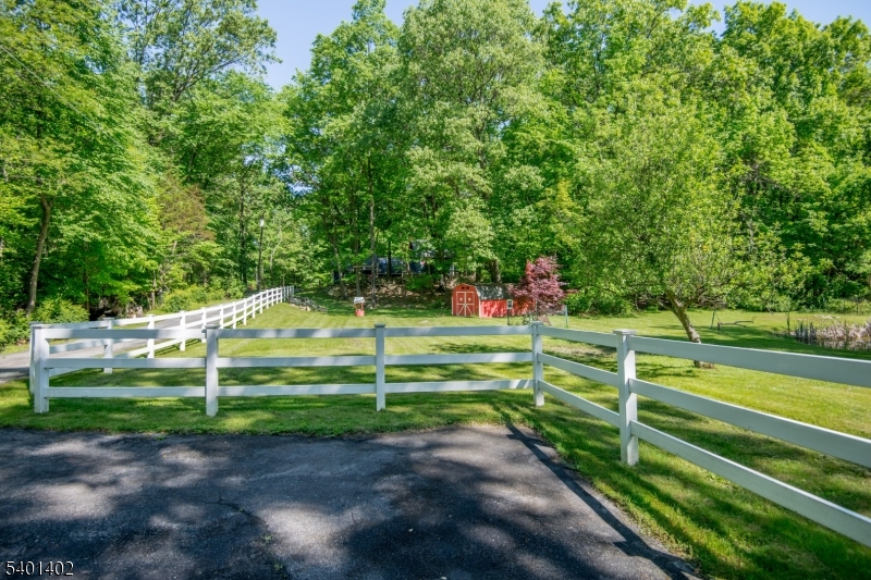 194 Andover Rd