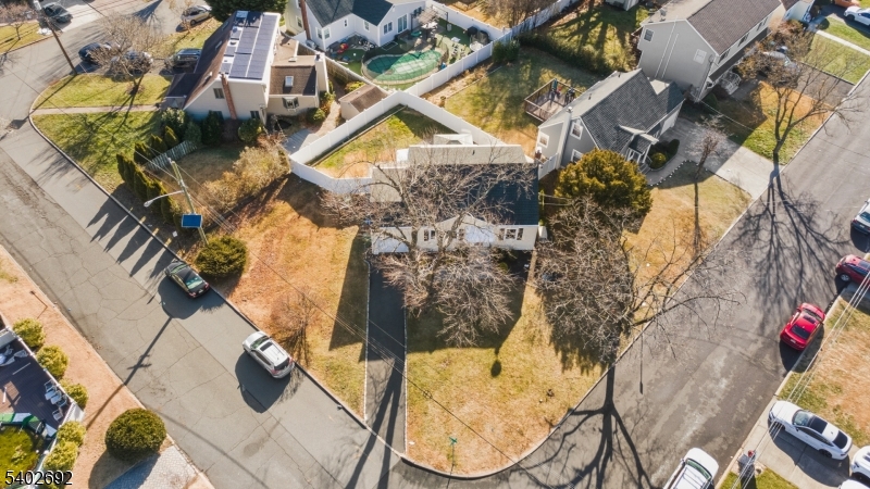 601 Fairway Rd