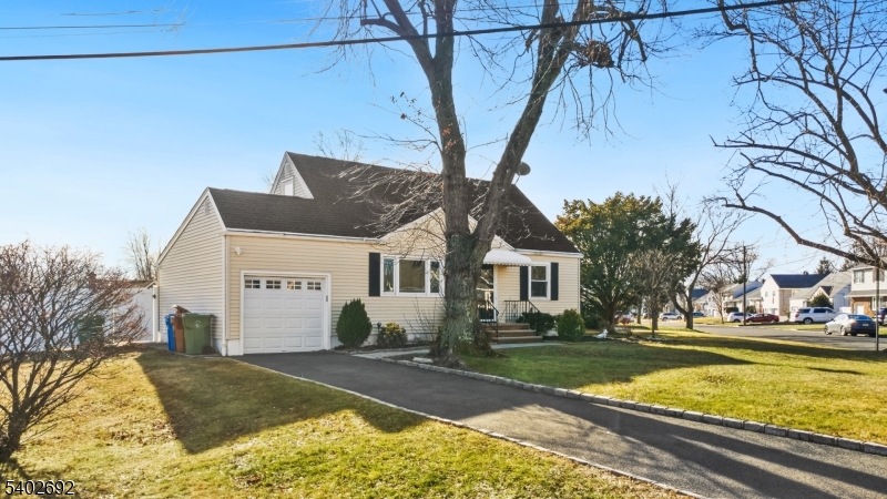 601 Fairway Rd