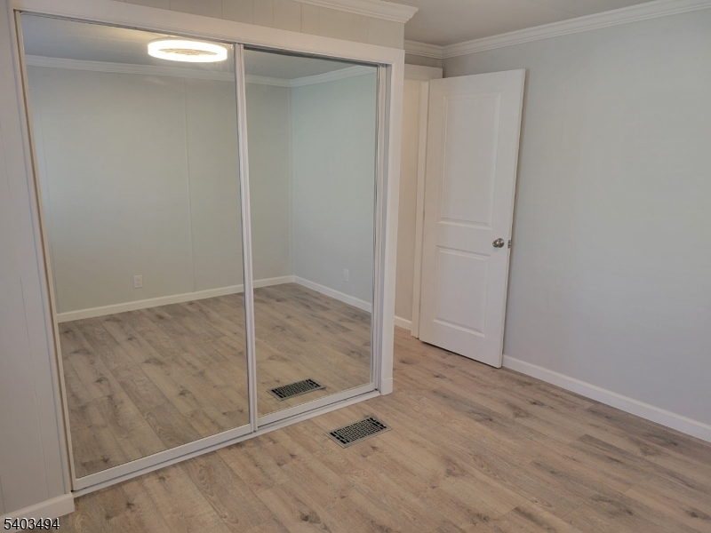 131 Douglas Dr