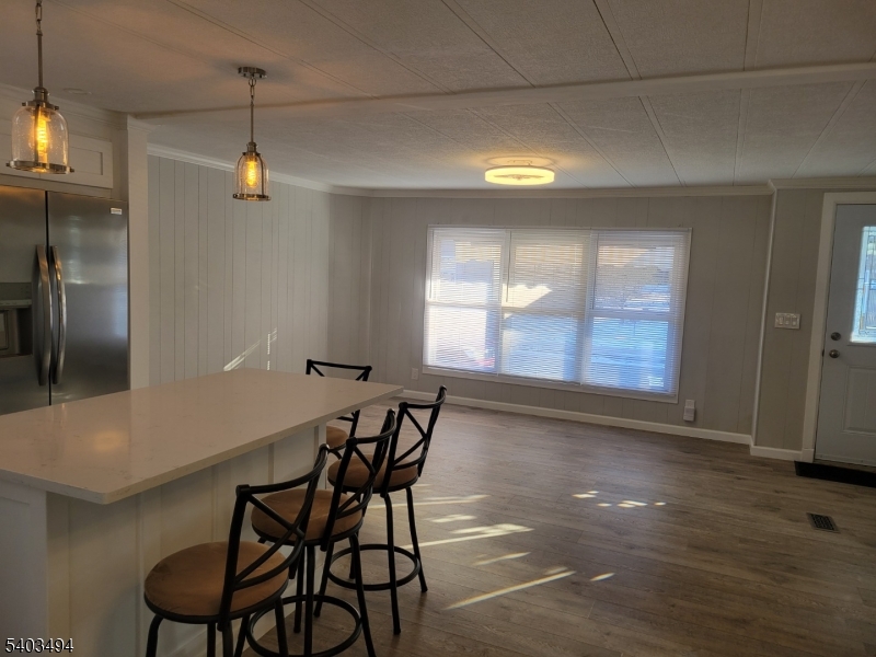 131 Douglas Dr