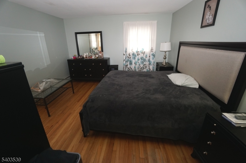 348 W Emerson Ave