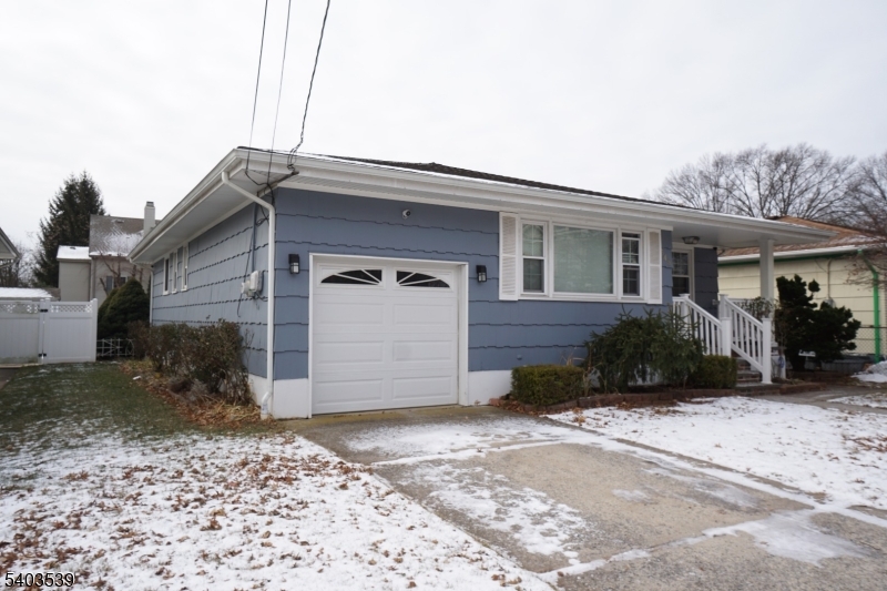 348 W Emerson Ave