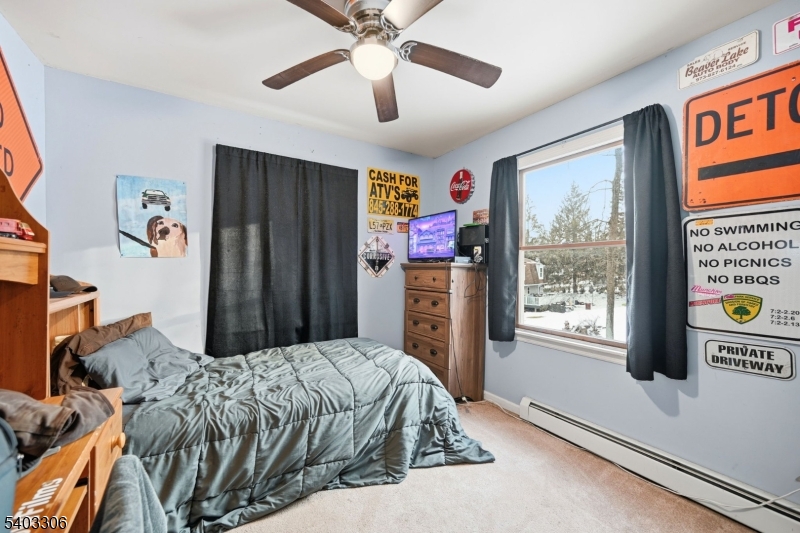 12 Quill St