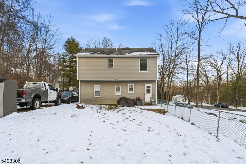 12 Quill St