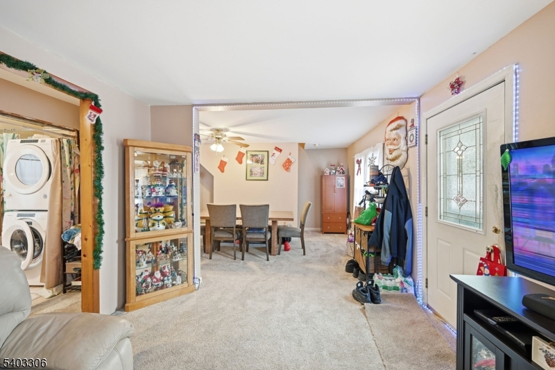 12 Quill St