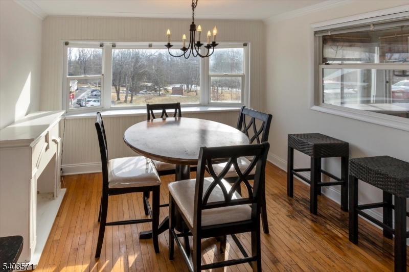 195 W Main St Unit G #G