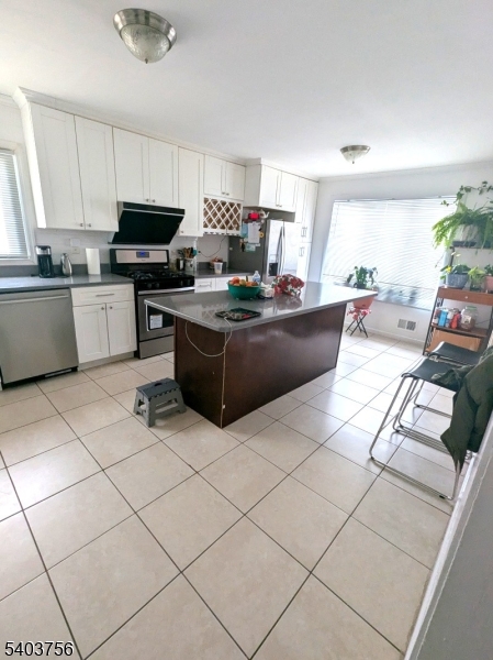 726 W Milton Ave #1