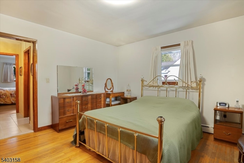 30 Woodrow Ave