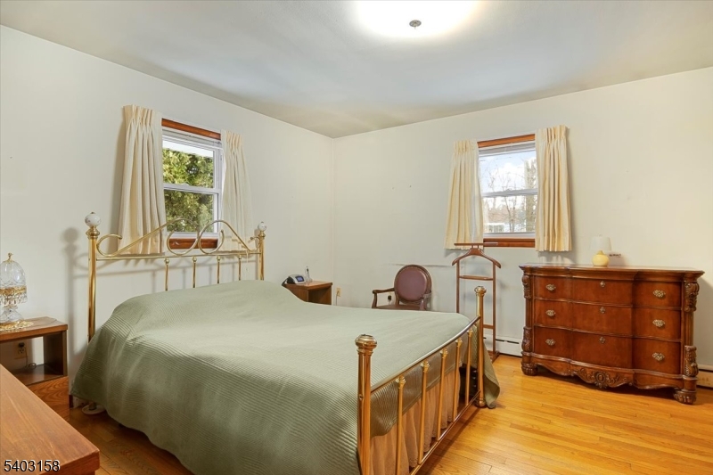 30 Woodrow Ave