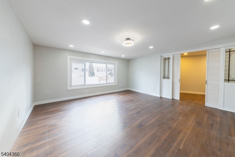 34 Kearney St