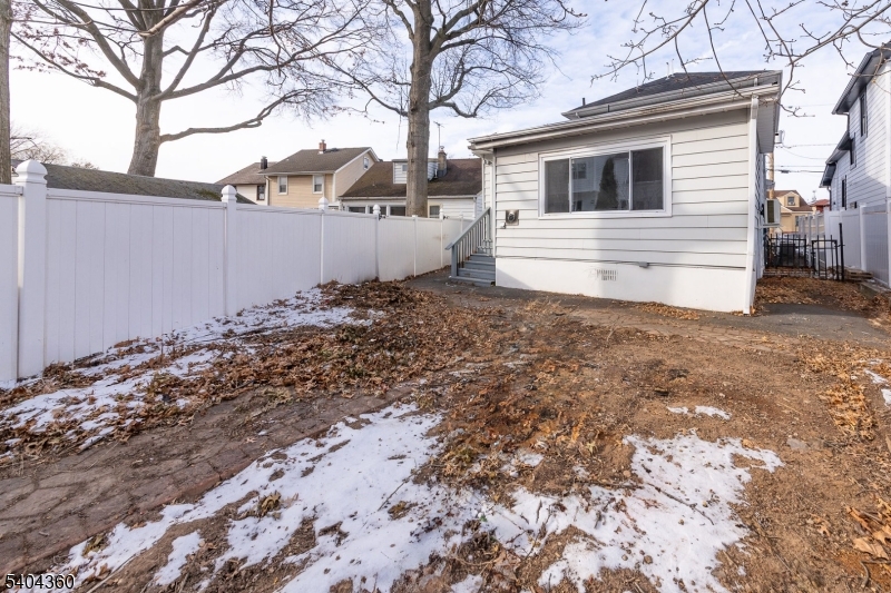 34 Kearney St