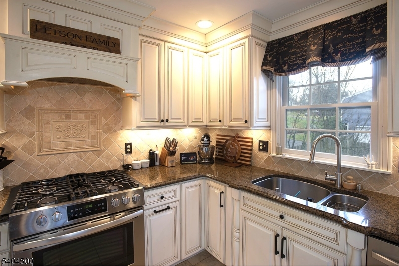 40 Westgate Dr