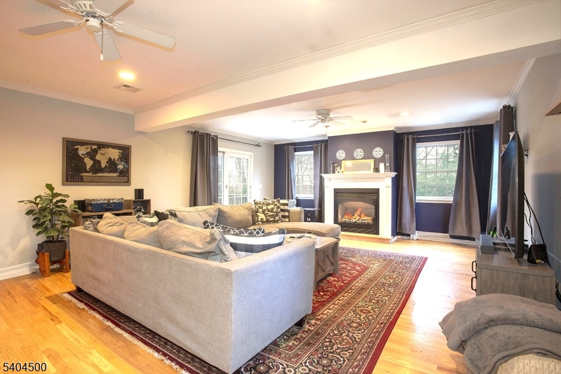 40 Westgate Dr