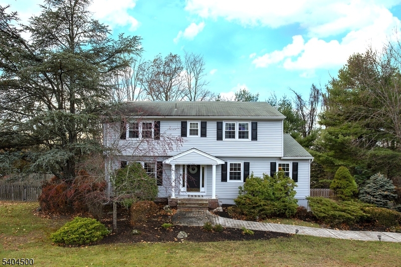 40 Westgate Dr