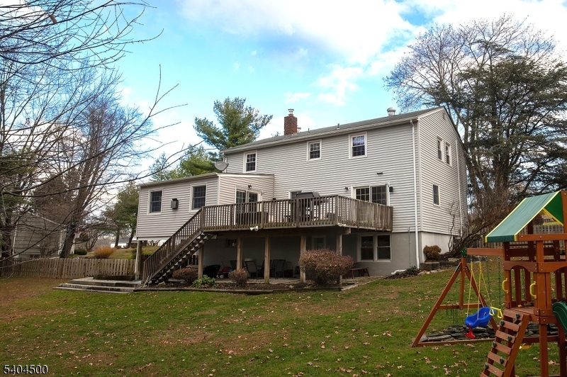 40 Westgate Dr