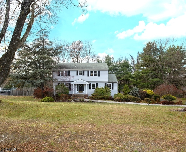 40 Westgate Dr