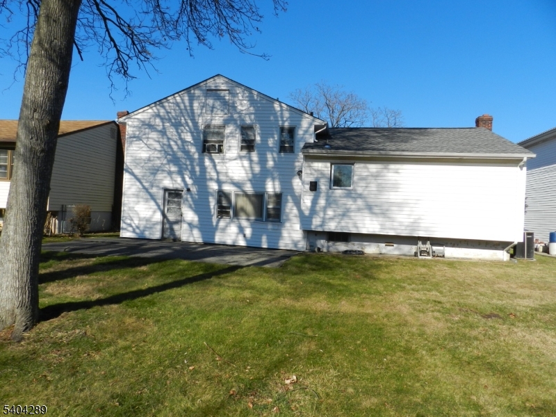 2442 Terrill Rd