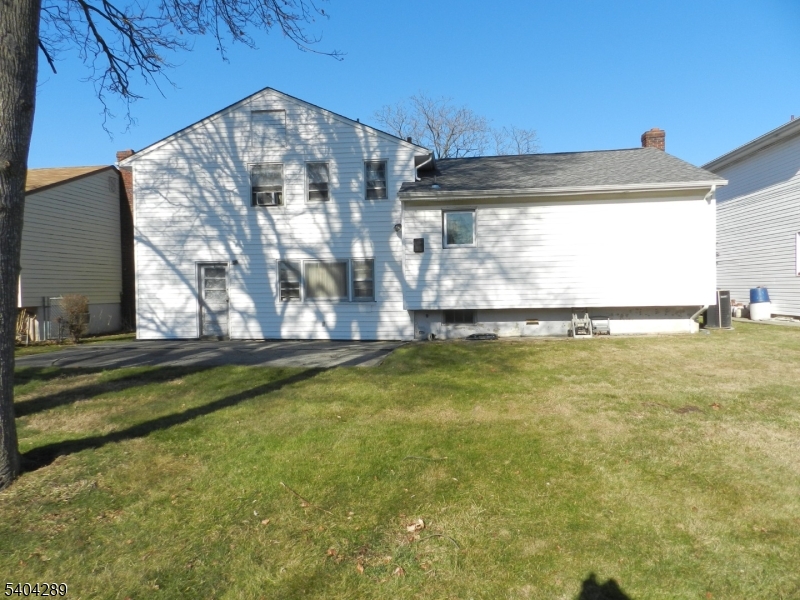 2442 Terrill Rd