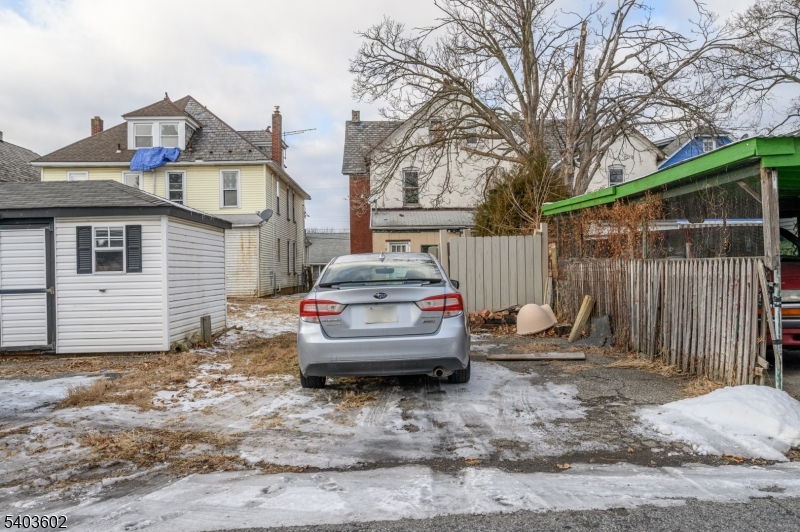 368 Thomas St