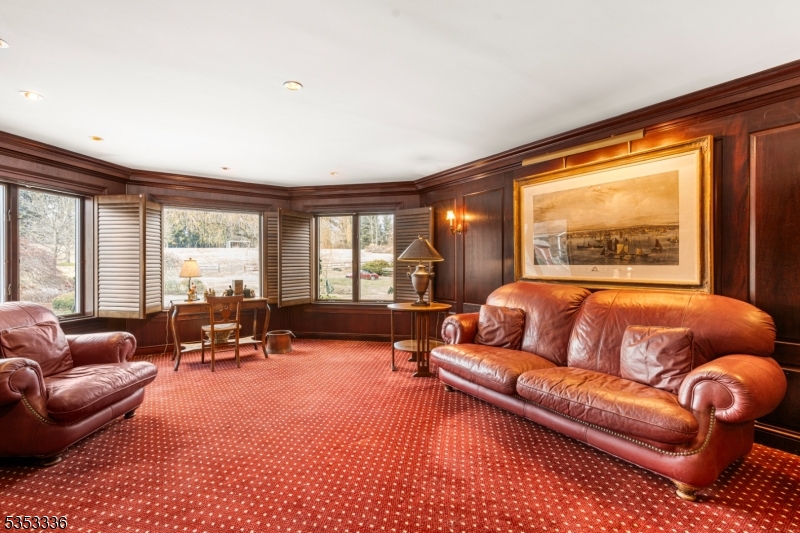 303 Mendham Rd