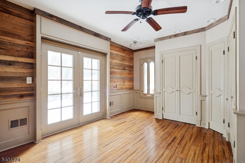 303 Mendham Rd