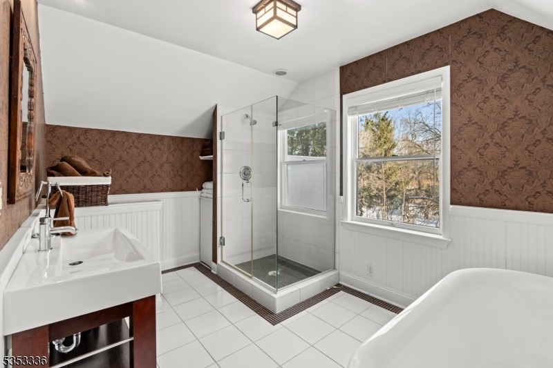 303 Mendham Rd