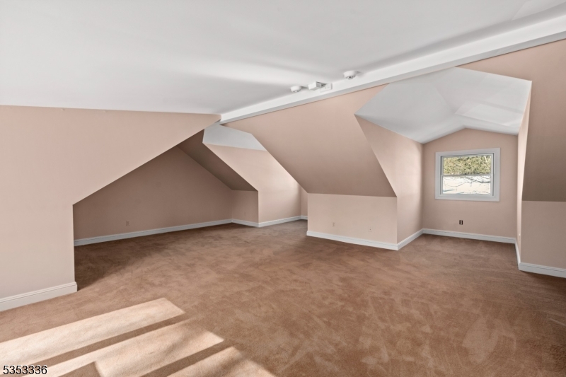303 Mendham Rd