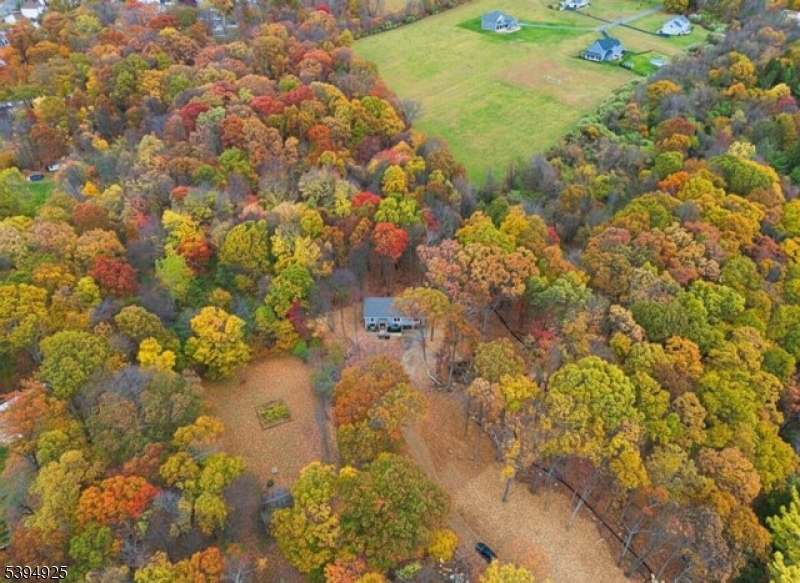 20 Mine Hill Rd
